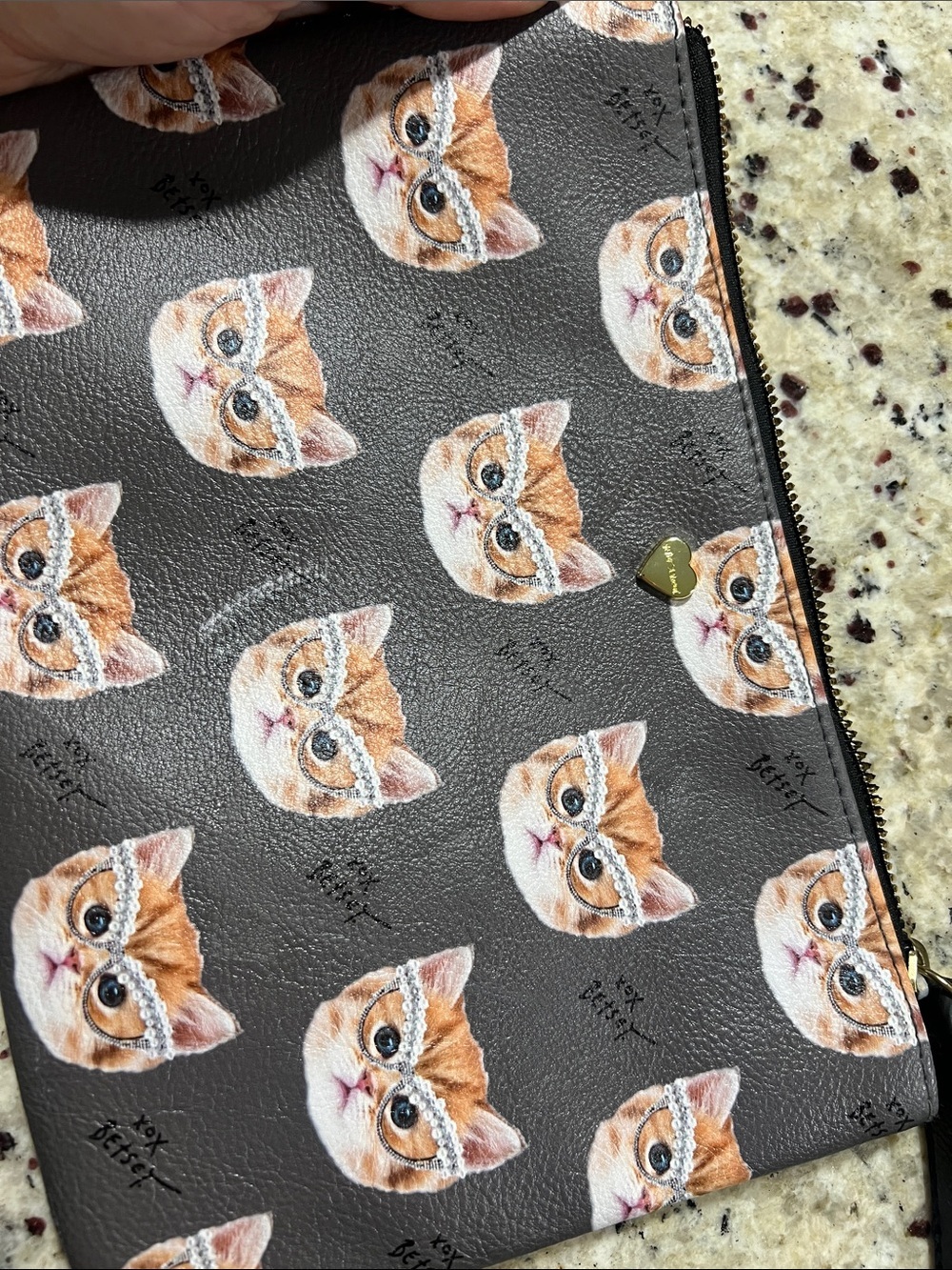 Betsey Johnson Black Wristlet with Orange Cat Faces - Picture 2 of 6